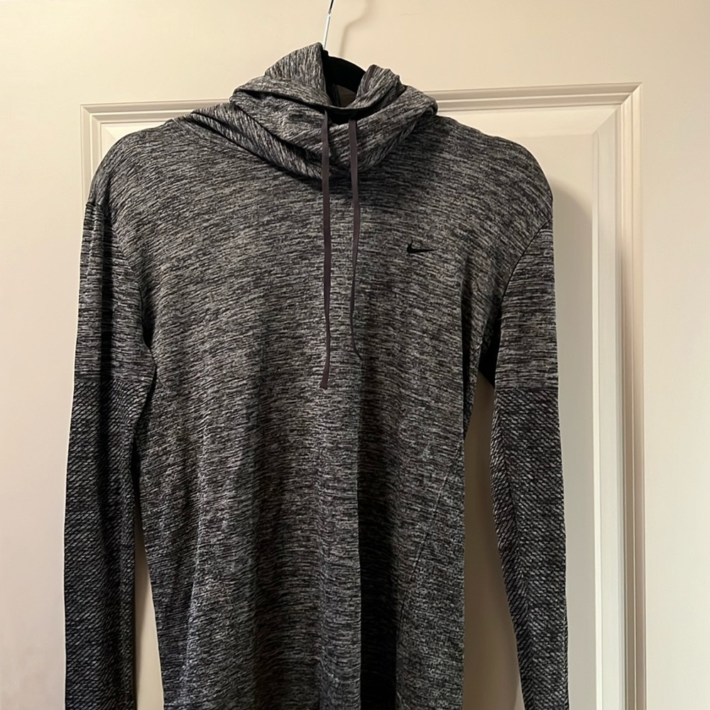 Dri-fit nike pull over
